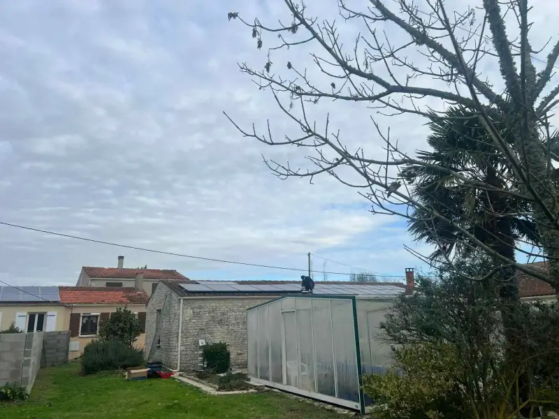 Installation panneaux solaires 8 kWc - Villa moderne à Libourne