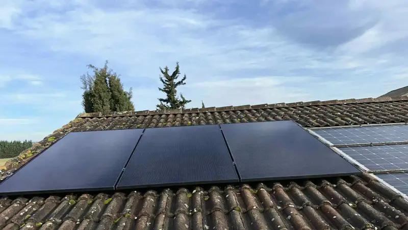 Installation panneaux solaires 9 kWc - Maison individuelle à Cenon